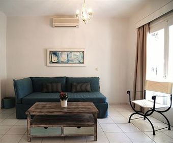 Hotel Arolithos