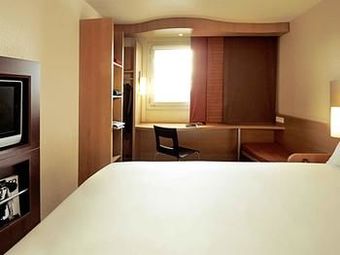 Hotel Ibis Cannes Plage La Bocca