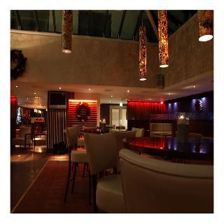 The George Hotel