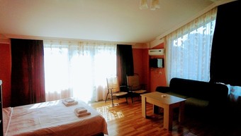 Hotel Amigo II
