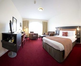 Hotel Ramada Da Vincis