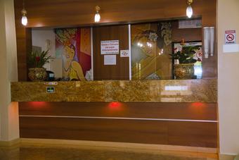 Hotel Oly Plaza