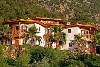Hotel Montana Pine