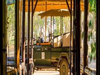 Hotel Shishangeni Camp