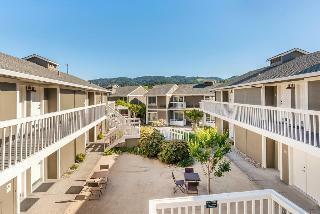 Upvalley Inn & Hot Springs, An Ascend Hotel Collec