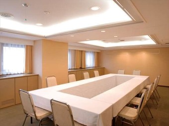 Gr Hotel Esaka