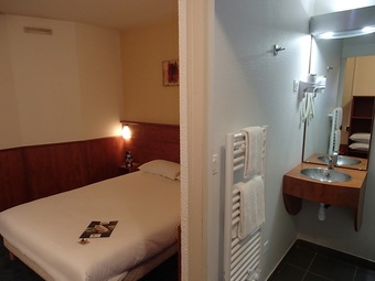 Hotel Antares Brit