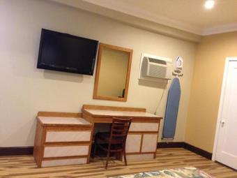 Motel Reedley Inn