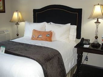 Camas Hotel