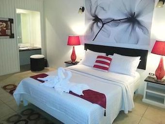 Chic The Boutique Hotel