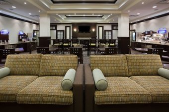 Holiday Inn Express Hotel & Suites New Liskeard