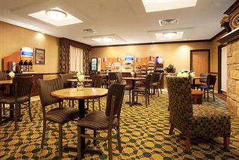 Hotel Holiday Inn Express & Suites Morris