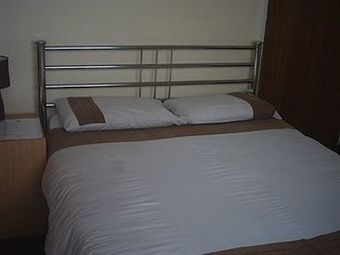 Endeavour Hotel