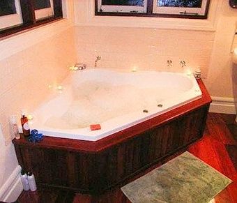 Hostal Fawkes House Country Spa Retreat