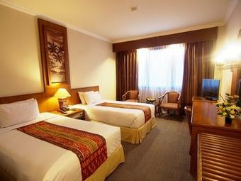Hotel Inna Garuda