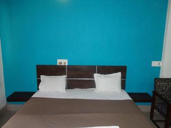 Ajatsatru Hotel