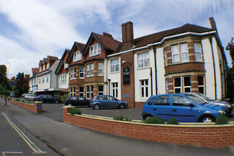 Hotel Linton Lodge