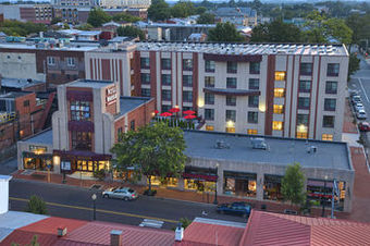 Hotel Warner