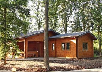 Woodland Park Lodges