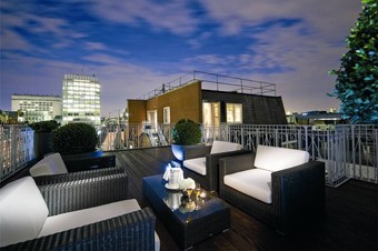 St James Hotel & Club