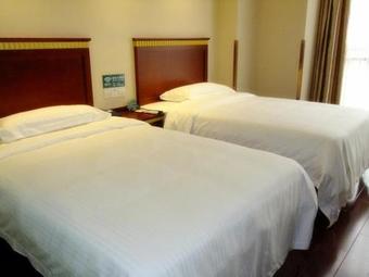 Greentree Inn Shandong Heze Railway Station Business Hotel