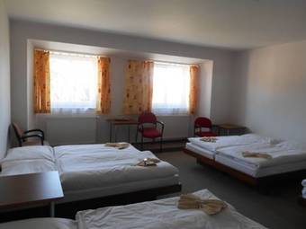 Hotel Sn??n�
