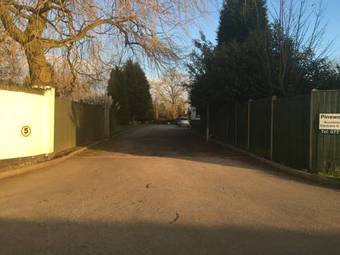 Pinewood Lodge
