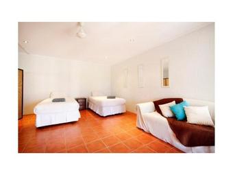 Hideaway Retreat