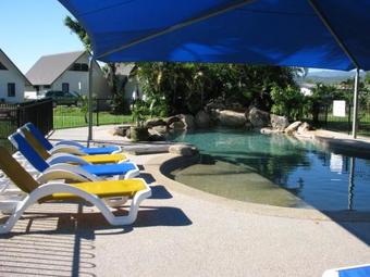 Hotel Cardwell Beachcomber Motel & Tourist Park