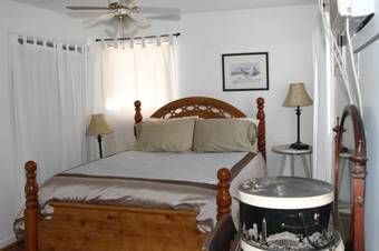Canal House Cottage