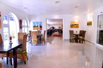 Alpha-hotel Garni