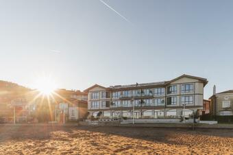 Hotel Hiru Uhinak