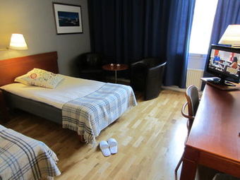 Hotel First Ett