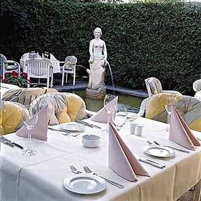 Avia Hotel