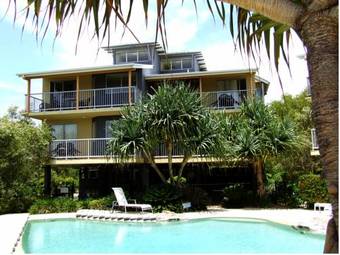 Hotel Seacove Resort