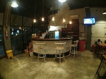 Artz Hotel
