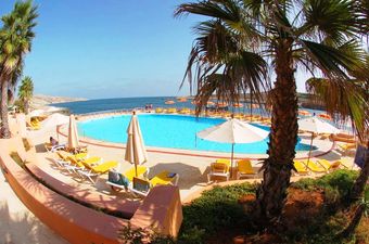 Hotel Comino
