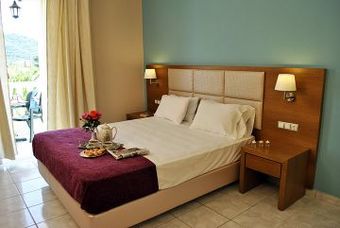 Hotel Plessas Palace