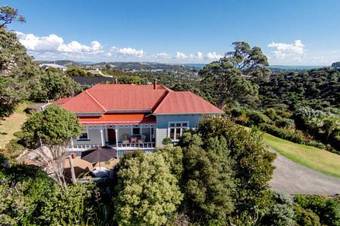 Crescent Villa