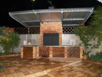 Hostal 50 On Greeff
