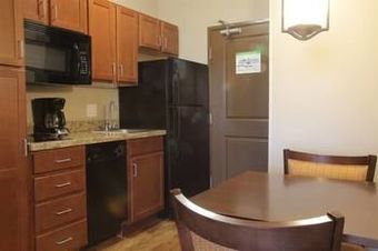 Hotel Teddy's Residential Suites New Town