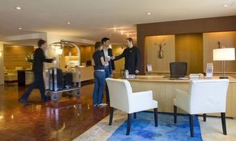 Hotel George (ejc. Premium)