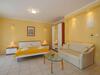 Apartamentos Villa Petra