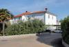 Hostal Rooms With A Parking Space Krk - 5371