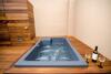 Hostal Portou House