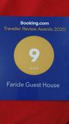 Hostal Faride Guest House