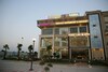 Hotel Anandam Clarks Inn Suites Vrindavan