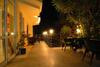 Hotel Avis