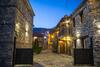 Hostal Nostos