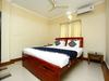 Hotel Oyo 2240 Krishna Regency